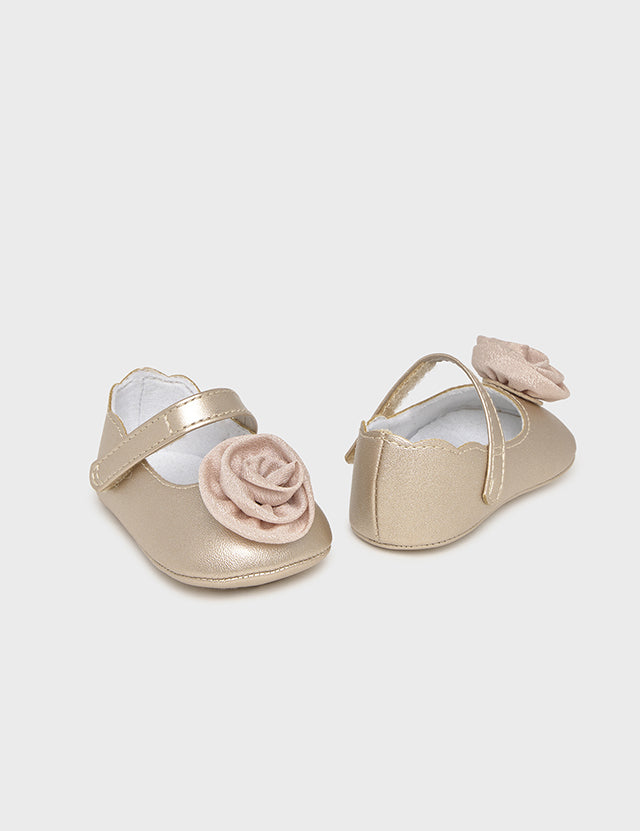 New Born 996083
