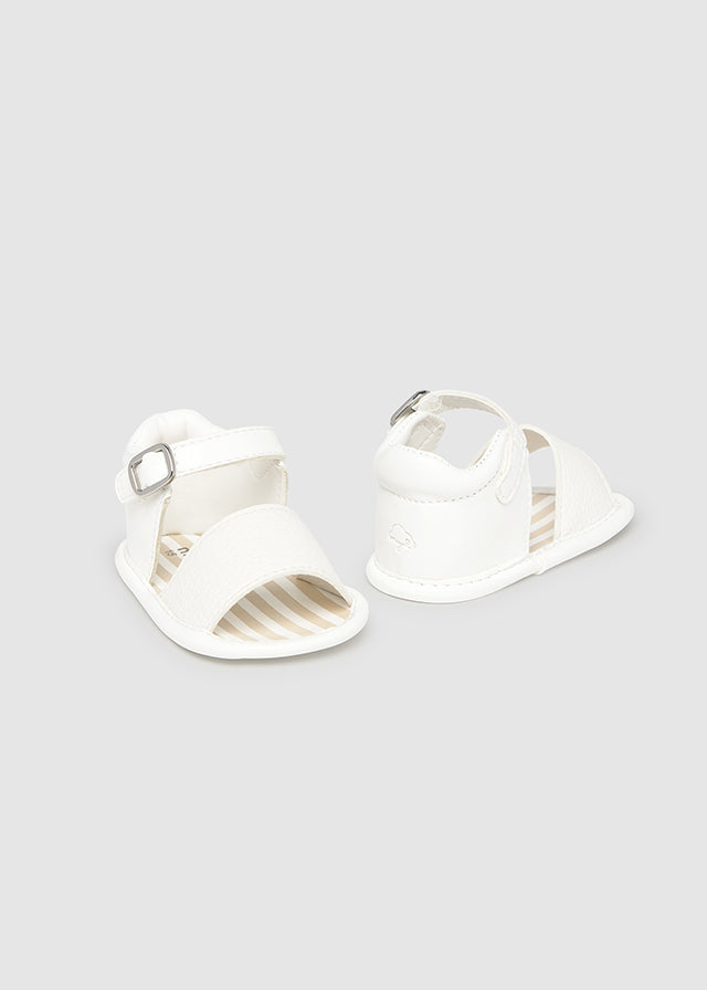 New Born 989884