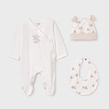 New Born 990758