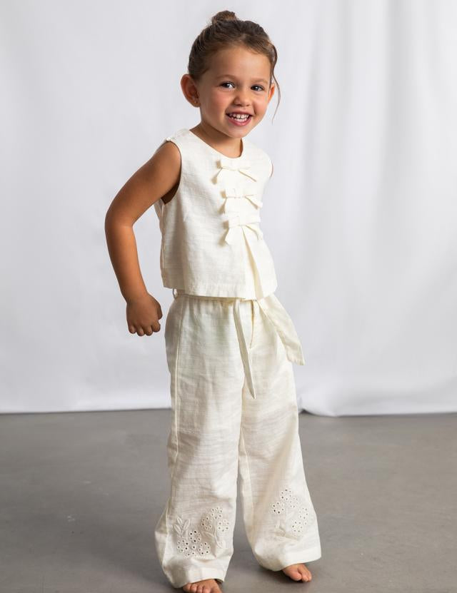 Pantalone in lino ricamato bambina 