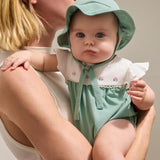Pagliaccetto fiorellini con cappello neonata 