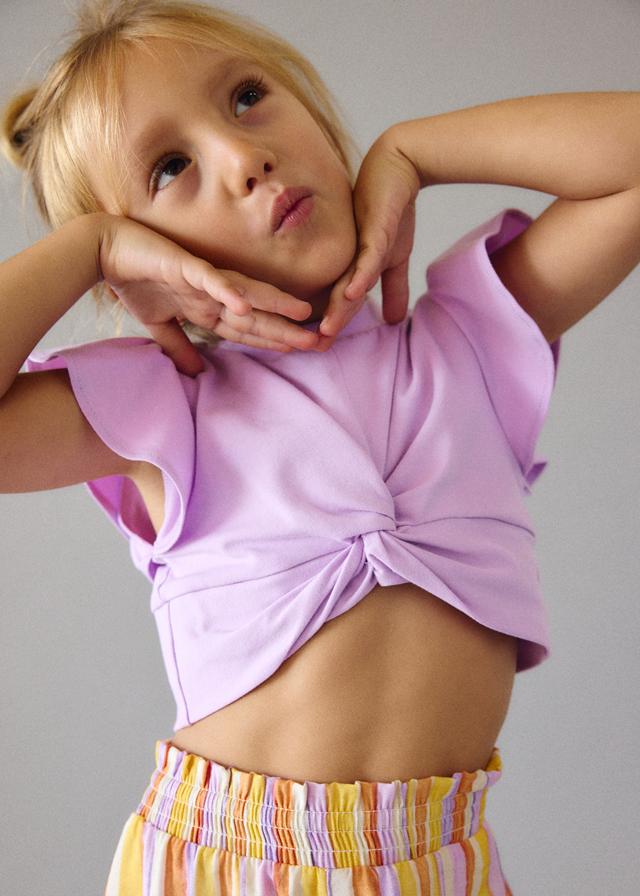 Completo shorts a righe e maglietta bambina 