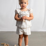 Completo a righe bermuda e blusa neonata 